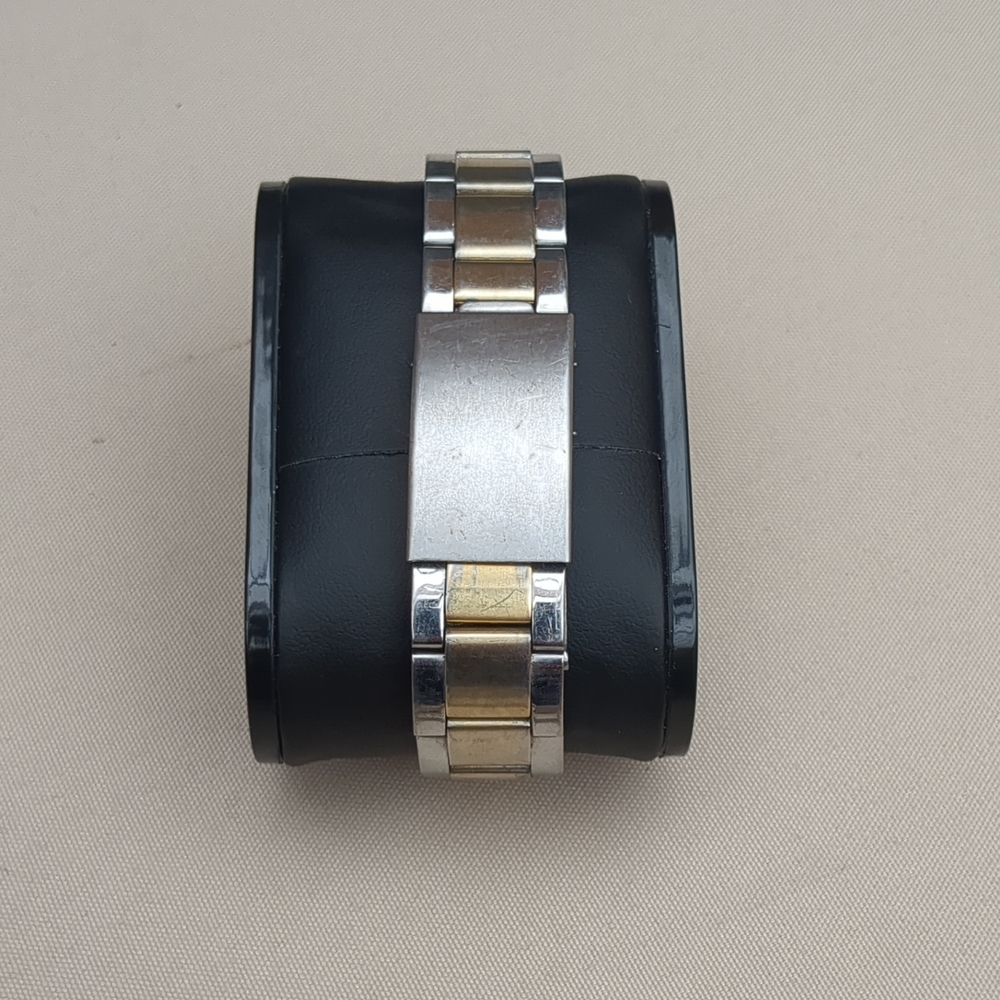 Milano Gold and Silver Men's Watch - Picture 2 of 3